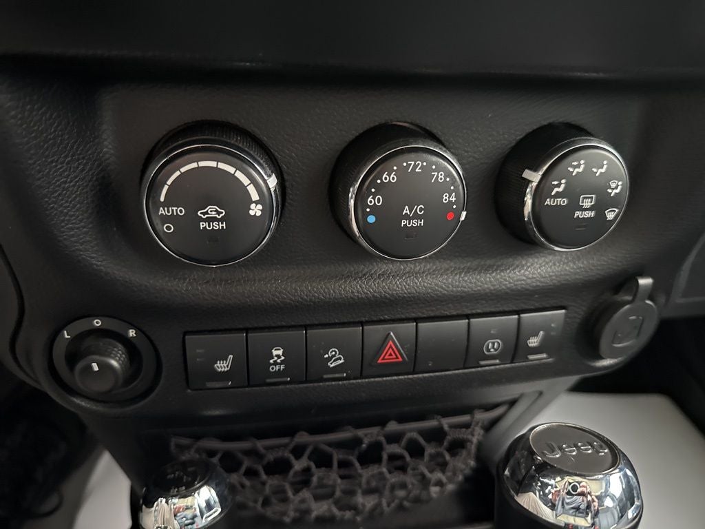 2013 Jeep Wrangler Sahara