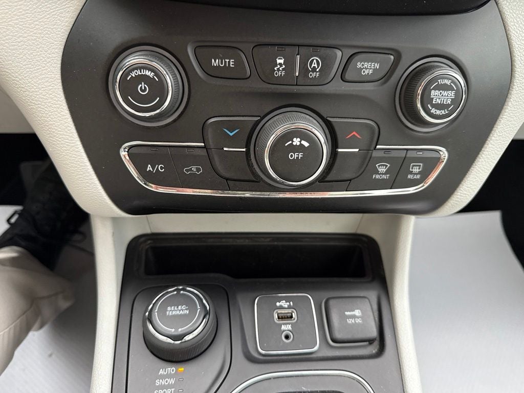 2020 Jeep Cherokee Latitude Plus