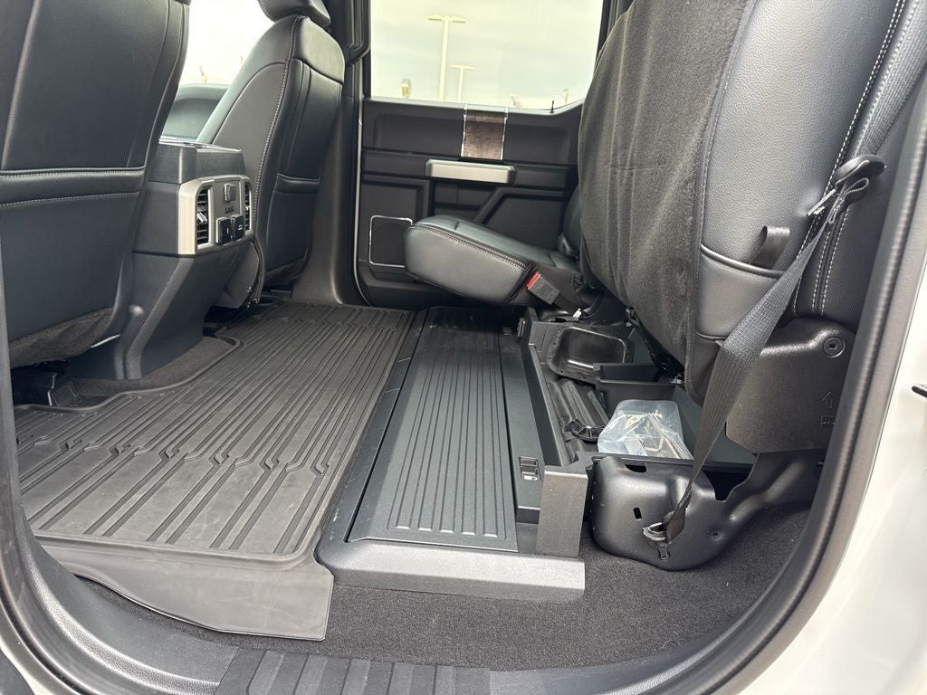 2022 Ford F-350SD Lariat