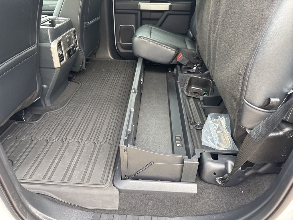 2022 Ford F-350SD Lariat