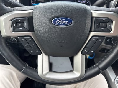 2022 Ford F-350SD Lariat