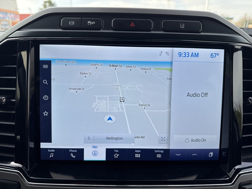 2022 Ford F-350SD Lariat