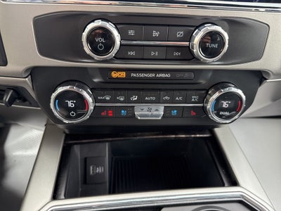 2022 Ford F-350SD Lariat