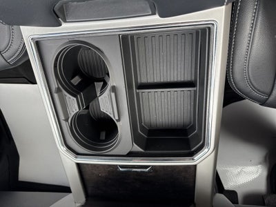 2022 Ford F-350SD Lariat