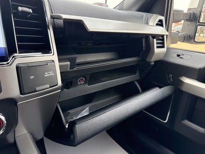 2022 Ford F-350SD Lariat