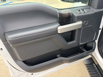 2022 Ford F-350SD Lariat