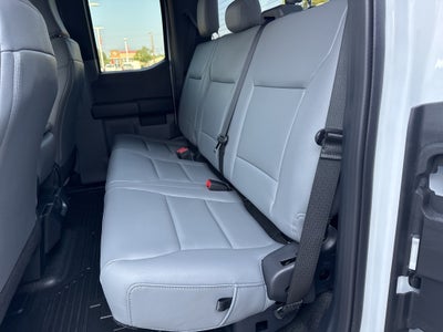 2025 Ford Chassis Cab F-350® XL