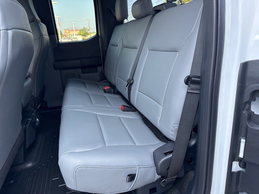 2025 Ford Chassis Cab F-350® XL