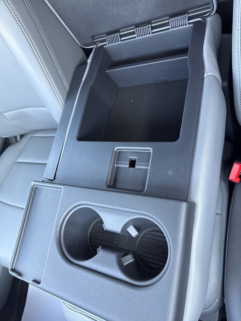 2025 Ford Chassis Cab F-350® XL