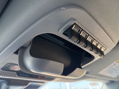 2025 Ford Chassis Cab F-350® XL