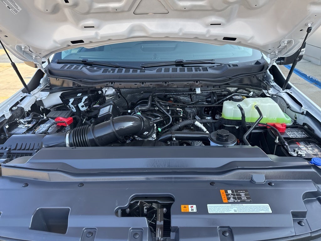 2025 Ford Chassis Cab F-350® XL