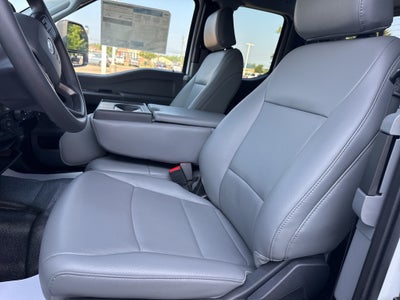 2025 Ford Chassis Cab F-350® XL