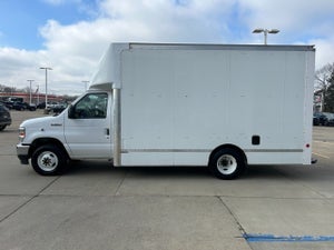 2022 Ford E-Series 14&#39; Box Van