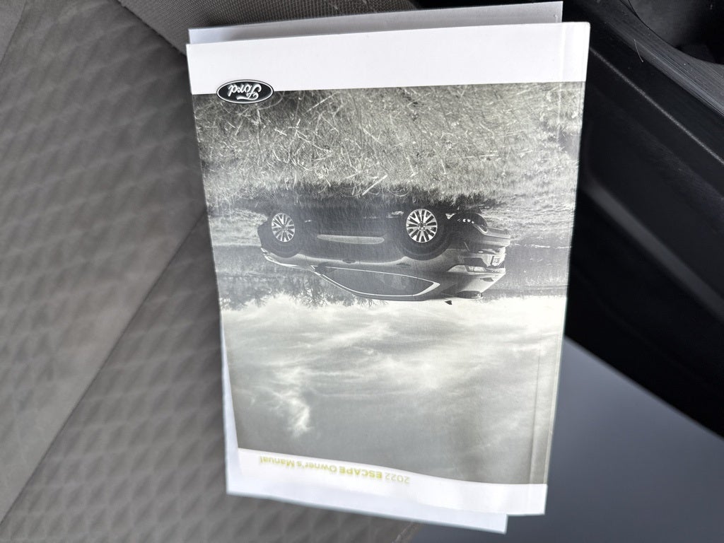 2022 Ford Escape SE