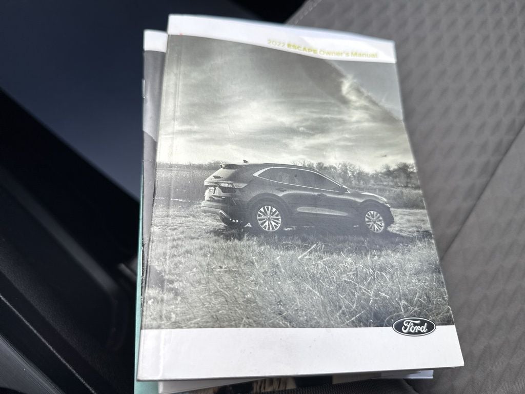 2022 Ford Escape SE