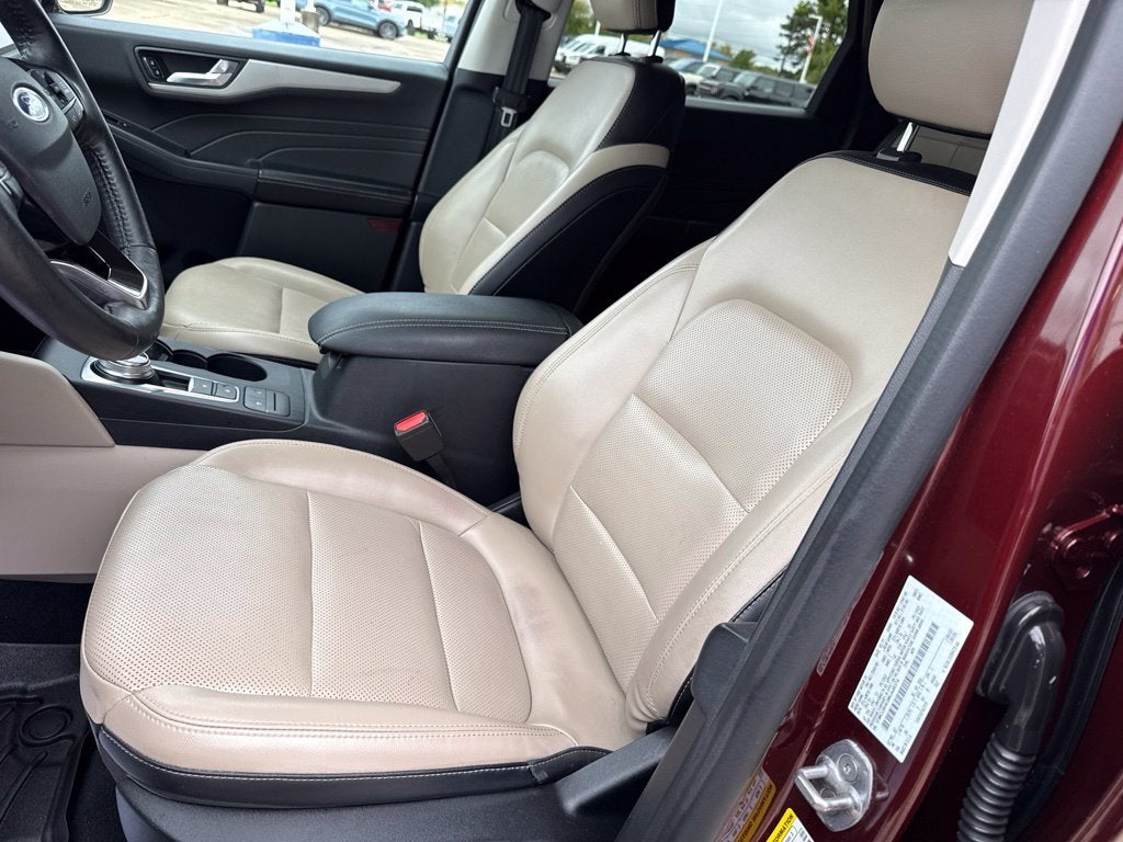 2021 Ford Escape SEL