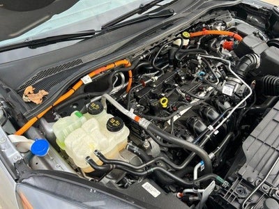 2021 Ford Escape Hybrid SE