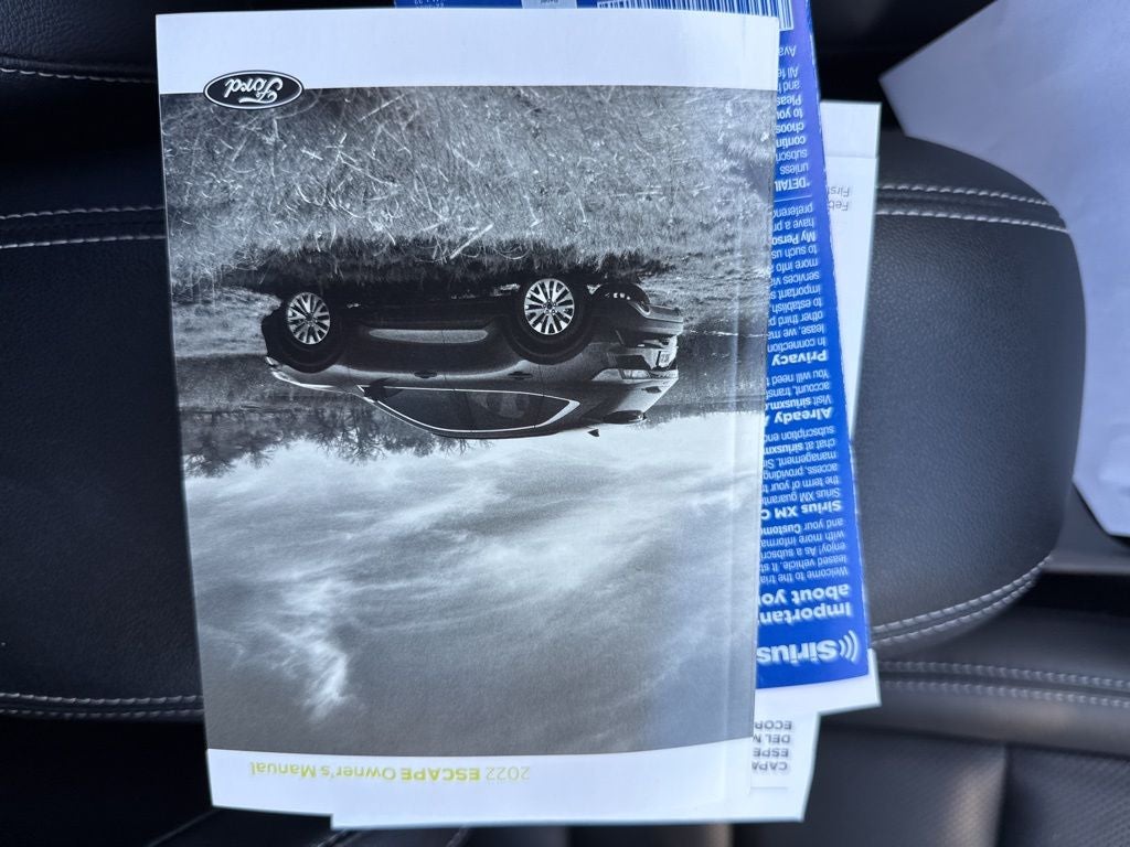 2022 Ford Escape Titanium