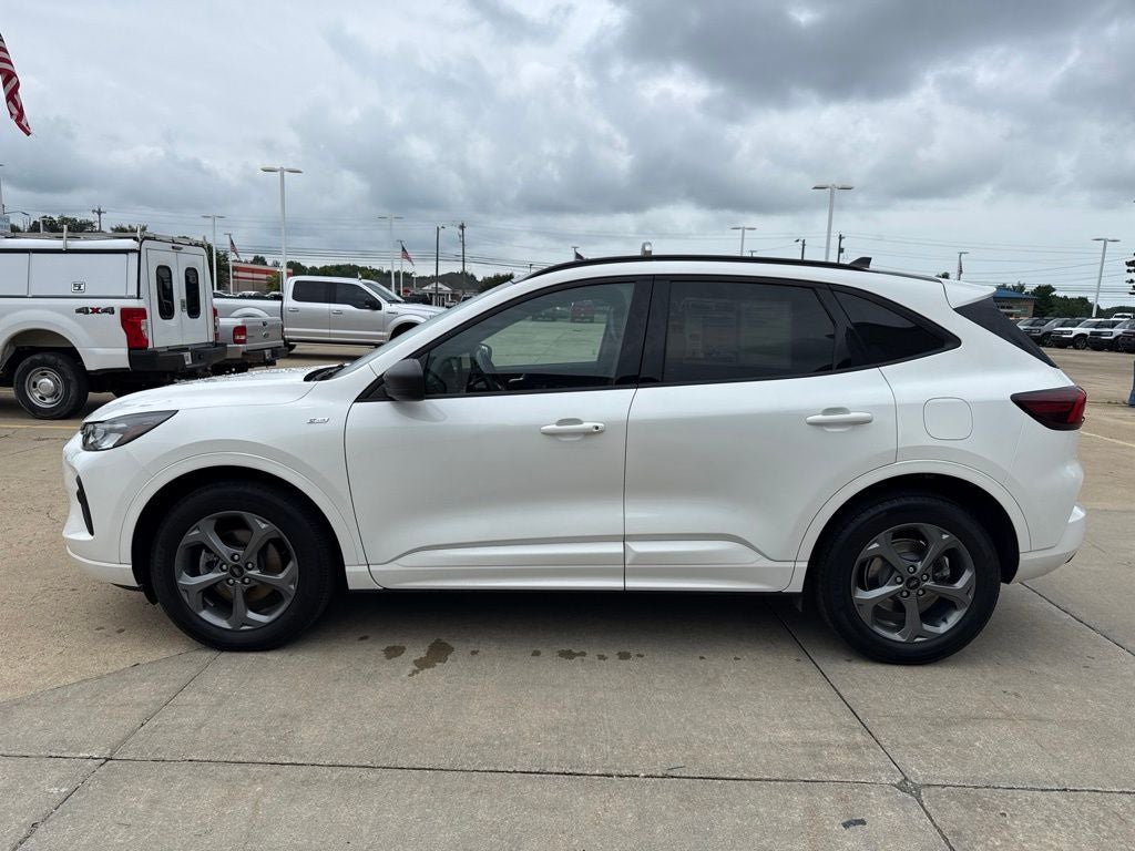 2023 Ford Escape ST-Line AWD