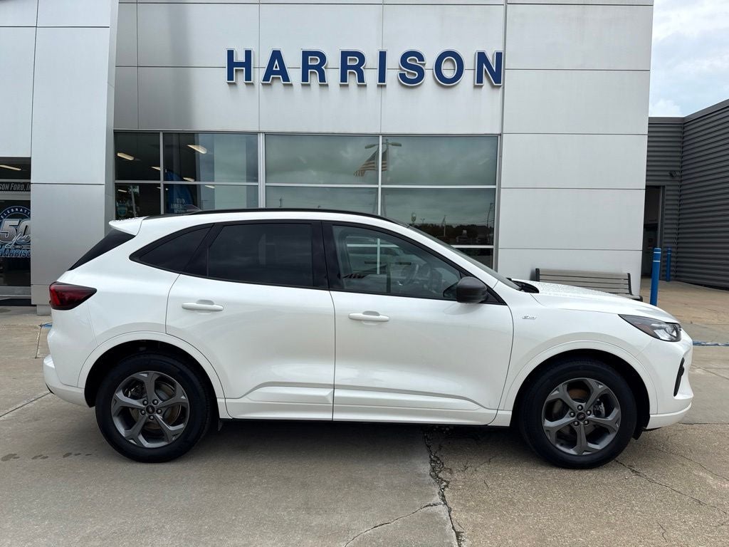 2023 Ford Escape ST-Line AWD