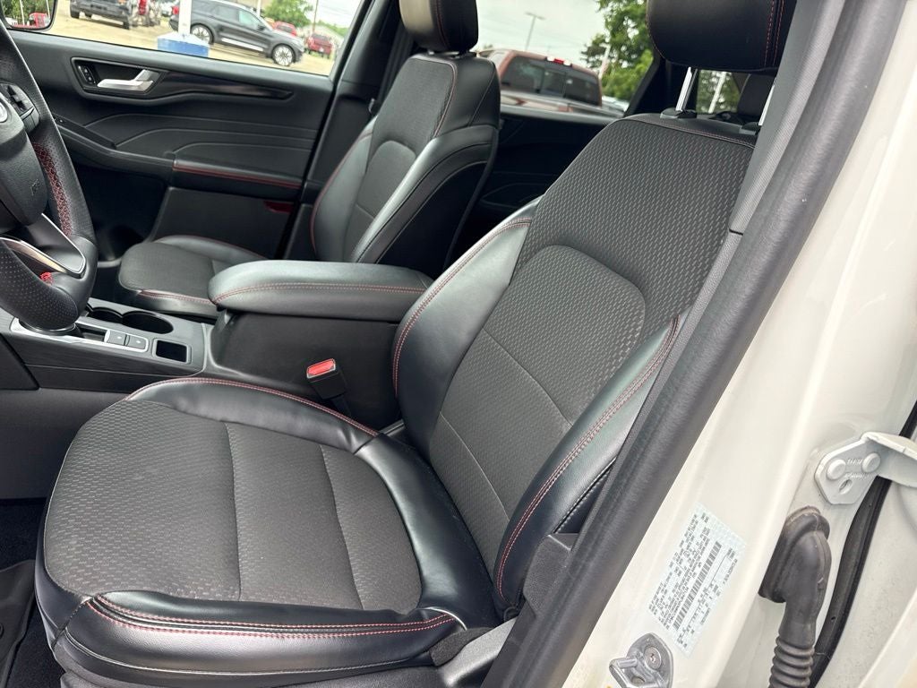2023 Ford Escape ST-Line AWD