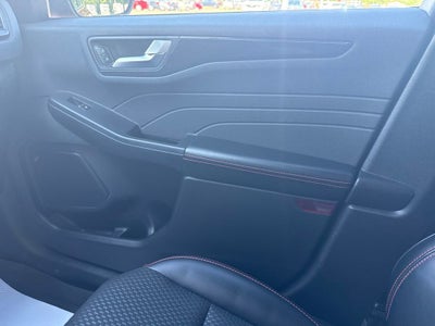 2023 Ford Escape ST-Line Select