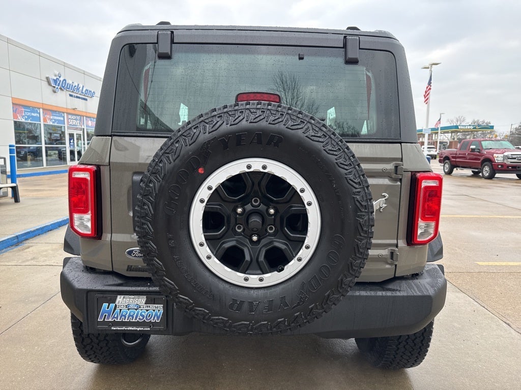 2025 Ford Bronco Base