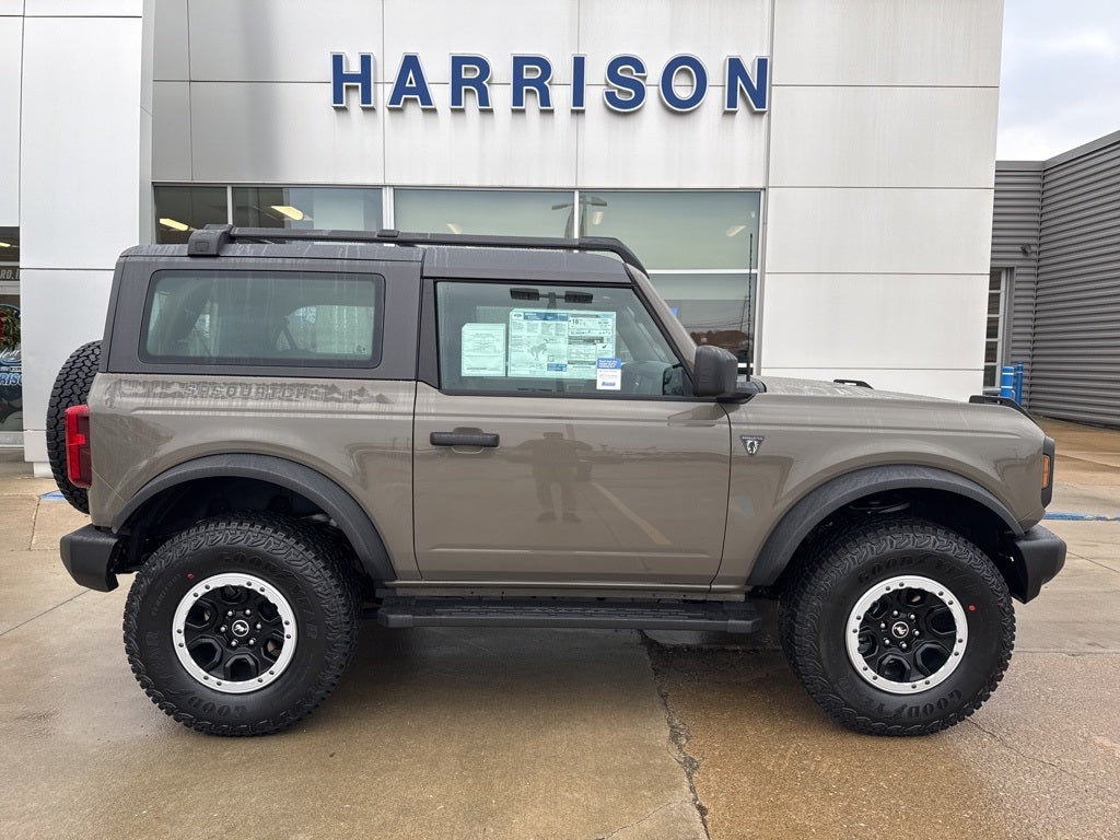 2025 Ford Bronco Base