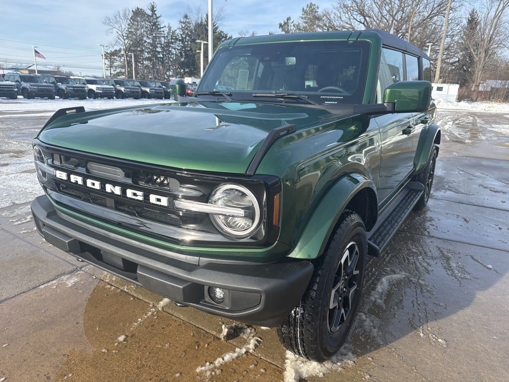 2025 Ford Bronco Outer Banks®