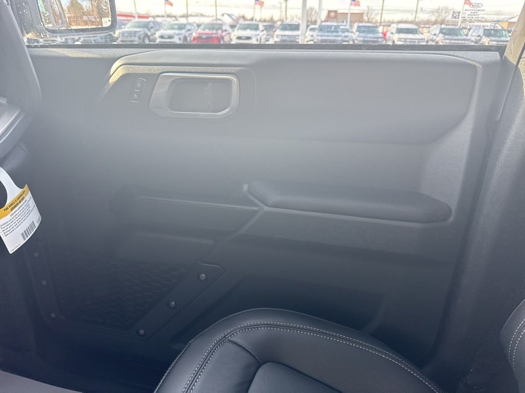 2025 Ford Bronco Outer Banks®