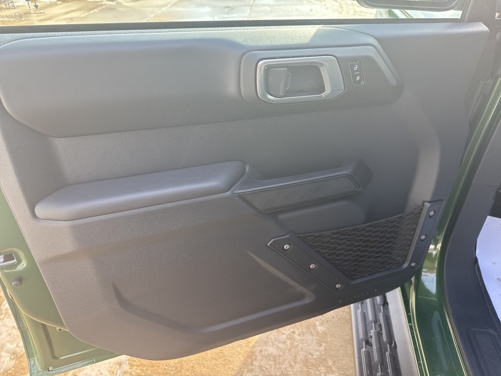 2025 Ford Bronco Outer Banks®