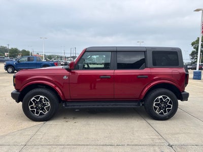 2026 Ford Bronco Outer Banks®
