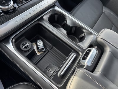 2026 Ford Expedition MAX Platinum®