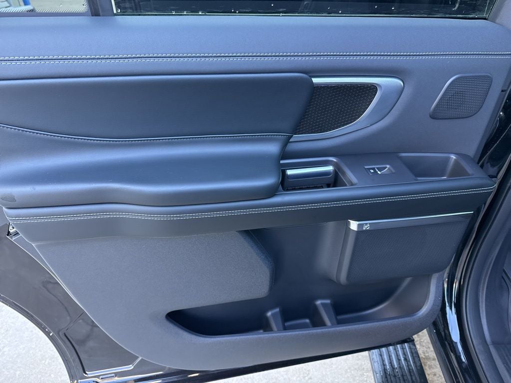 2025 Ford Expedition Platinum® MAX