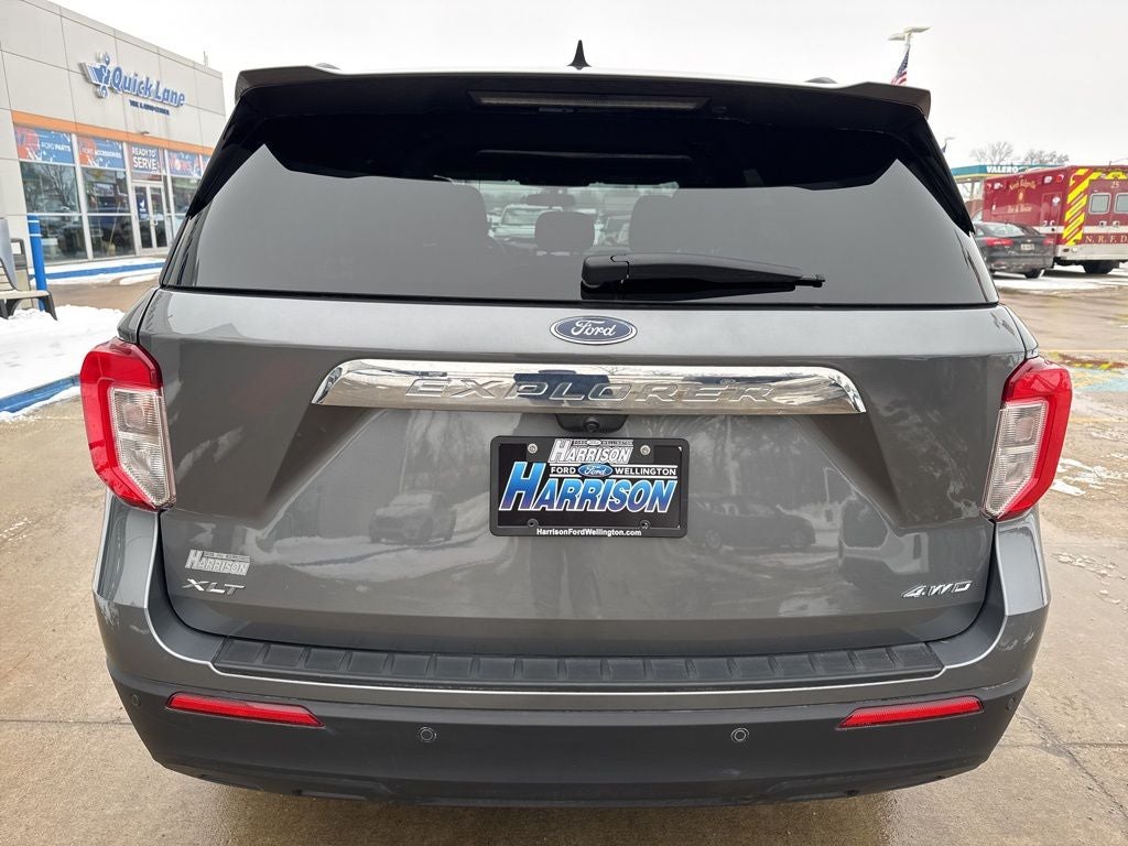 2023 Ford Explorer XLT