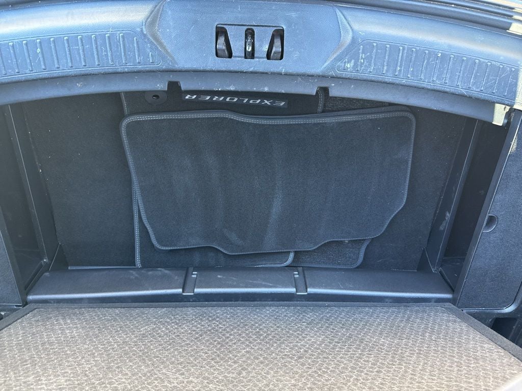 2022 Ford Explorer XLT Sport