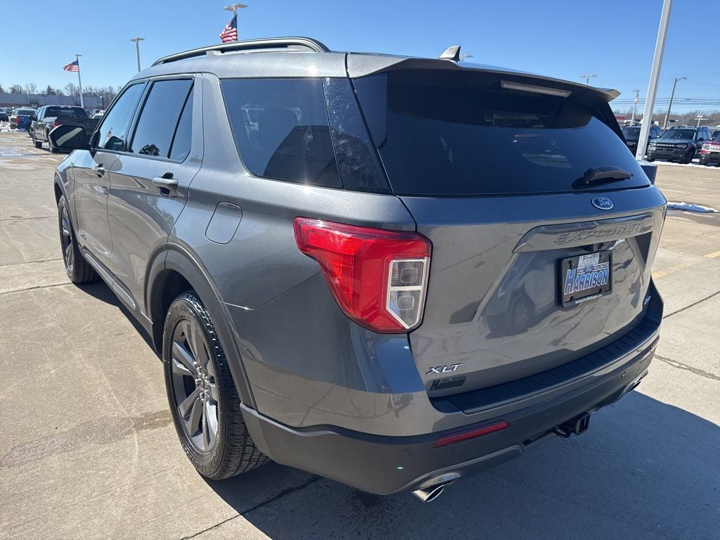 2022 Ford Explorer XLT Sport