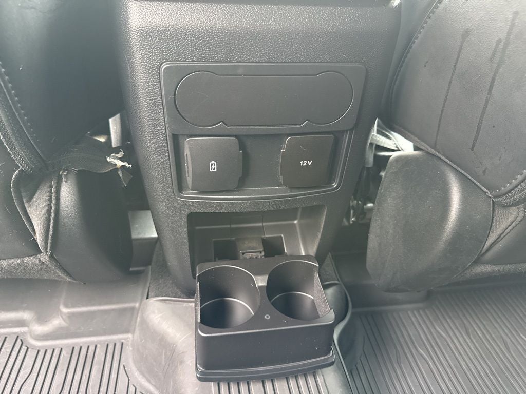 2022 Ford Explorer XLT Sport