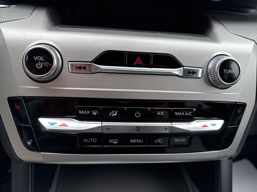 2022 Ford Explorer XLT Sport