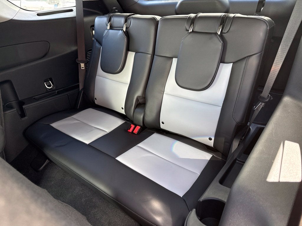 2023 Ford Explorer XLT Sport