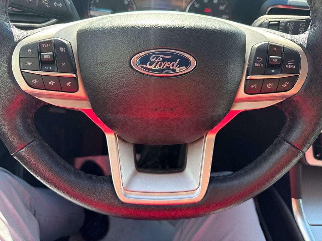 2023 Ford Explorer XLT Sport