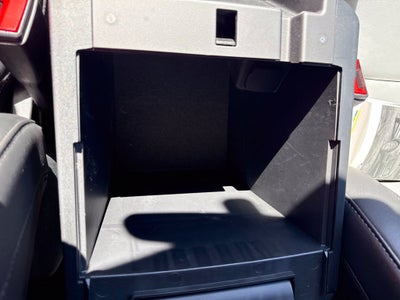 2023 Ford Explorer XLT Sport