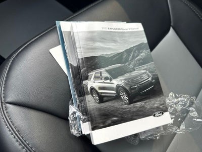 2022 Ford Explorer XLT Sport