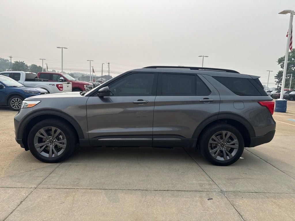 2022 Ford Explorer XLT Sport