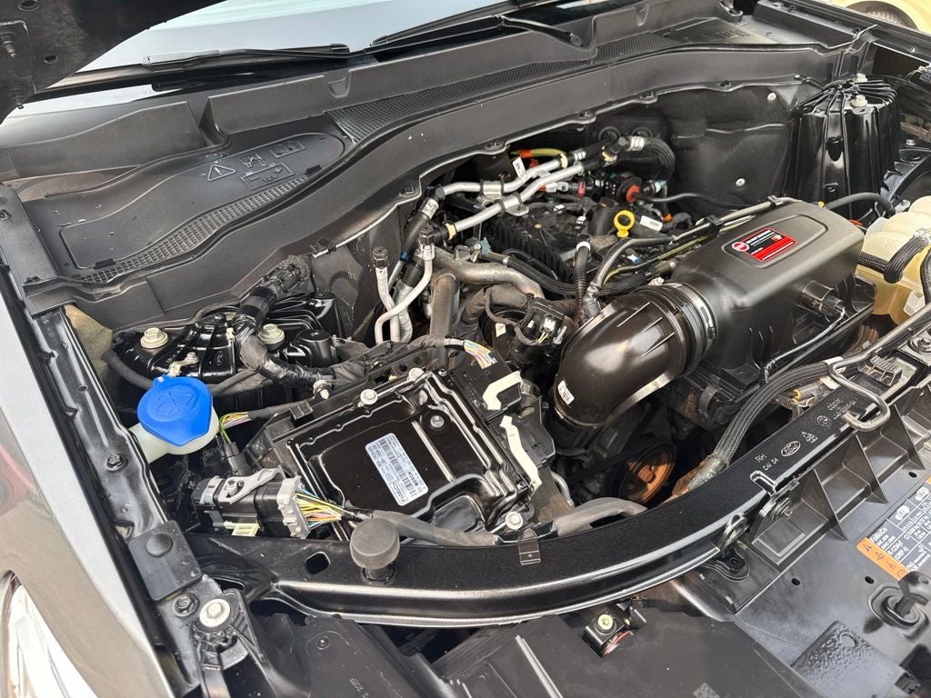 2022 Ford Explorer XLT Sport