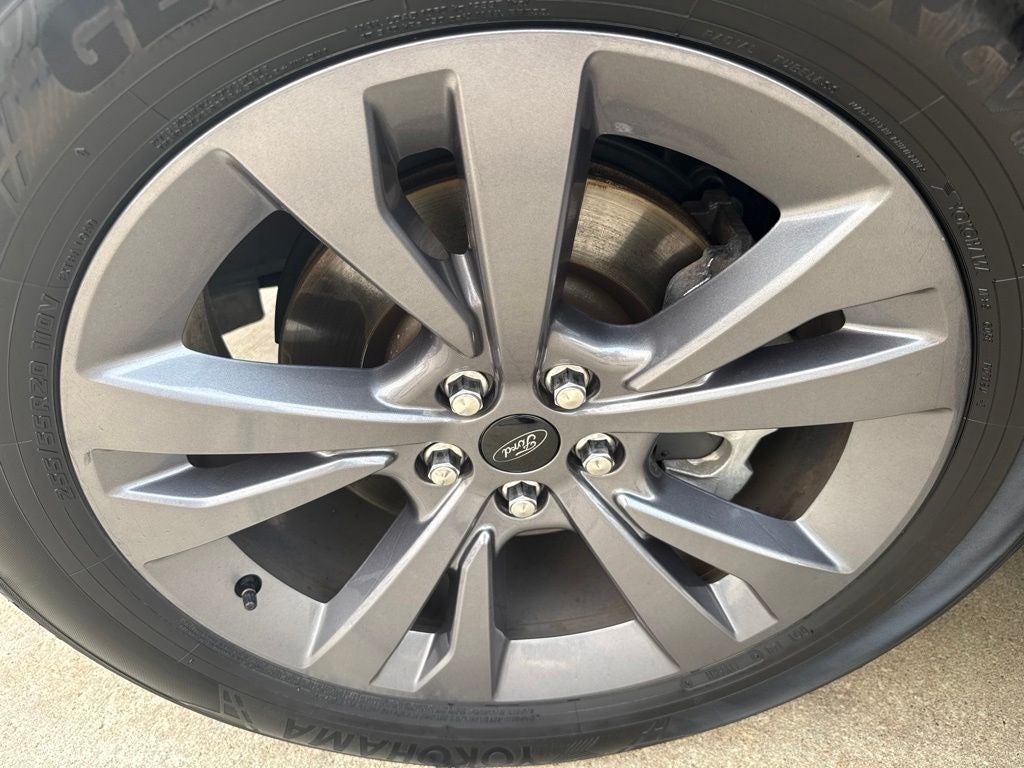 2022 Ford Explorer XLT Sport