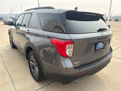2022 Ford Explorer XLT Sport