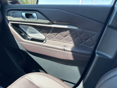 2026 Ford Explorer Platinum™