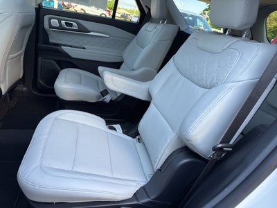2026 Ford Explorer Platinum™