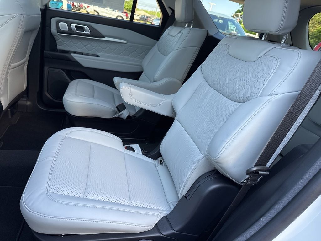 2026 Ford Explorer Platinum™